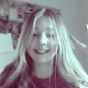 Meet your Posher, Cecilia